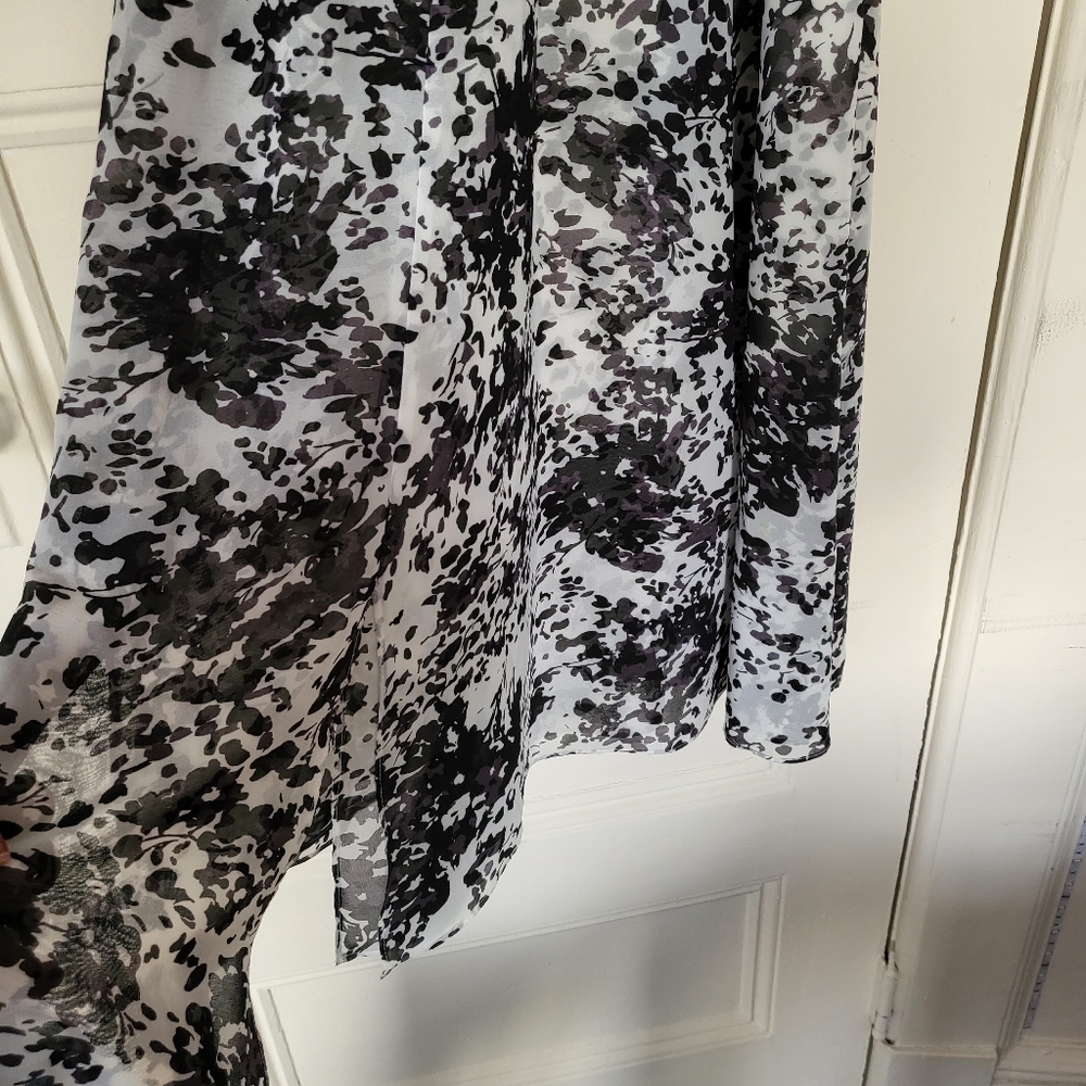 WHBM Dress - Picture 3 of 6
